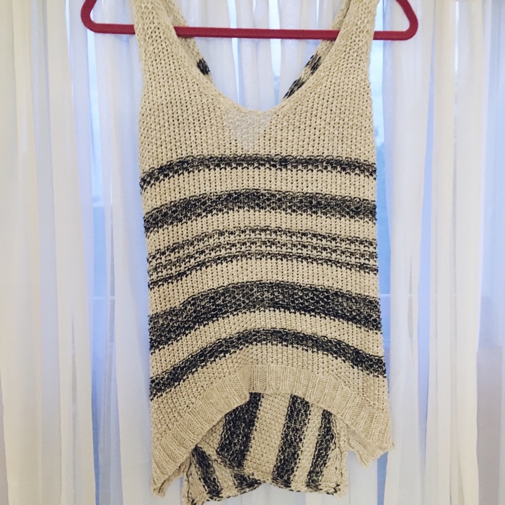 M. Rena Knit Tank - Picture 6 of 7